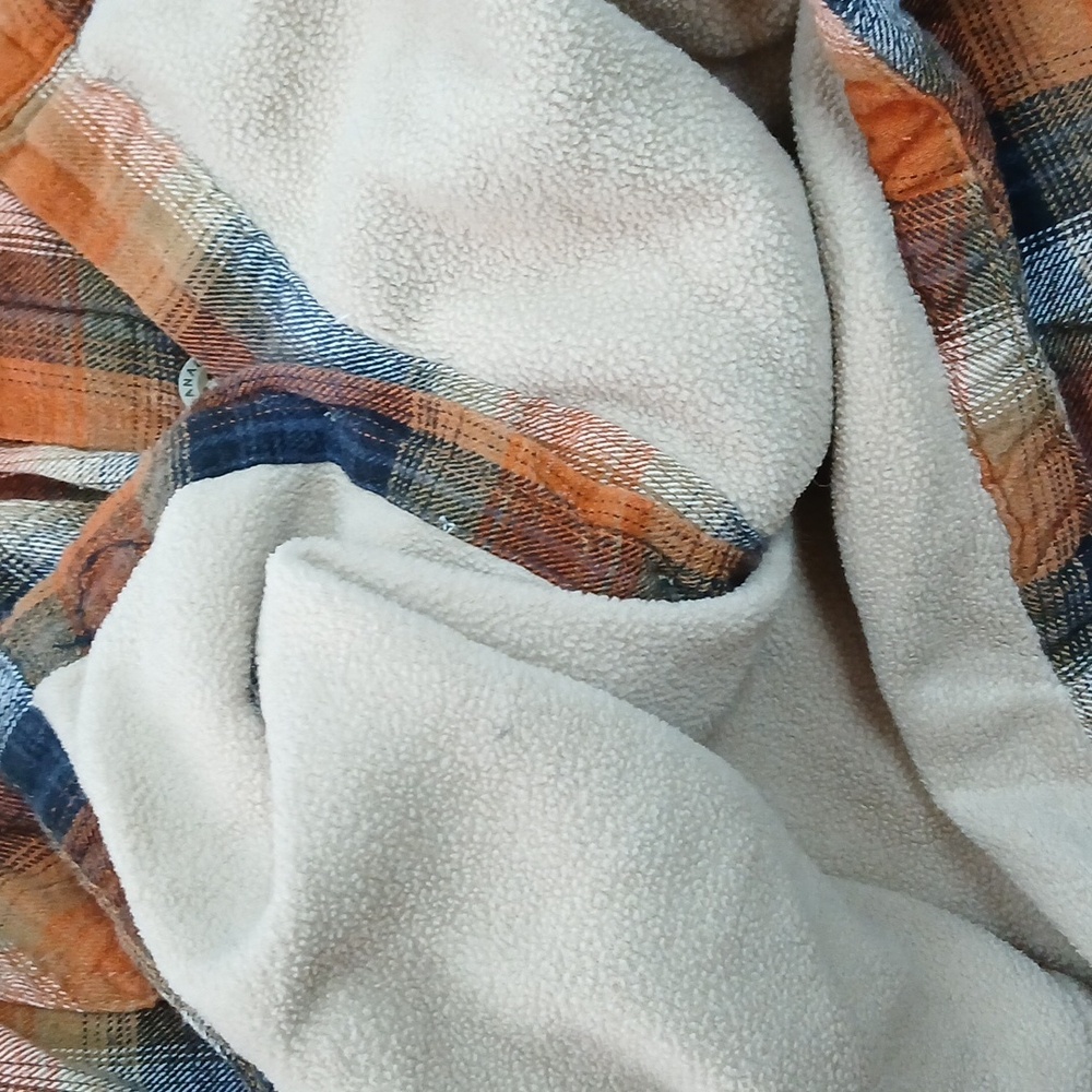 🍁Canada Weather Gear Plaid Flannel Shirt Jacket/shacket Size Medium - Picture 7 of 9